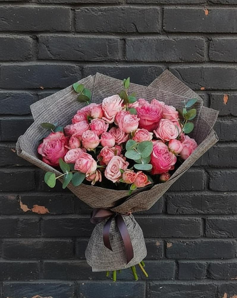 Букет цветов из: Розы в Круглолесском