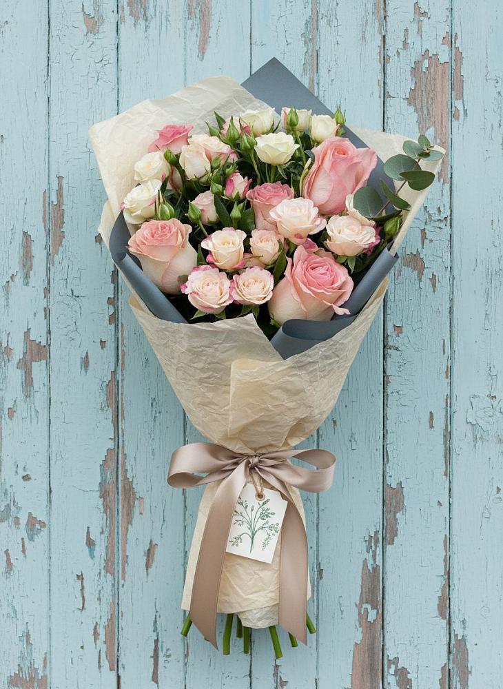 Букет цветов из: Розы в Круглолесском