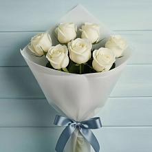 Букет 7 Белых роз Эдлесс Лав в Круглолесском