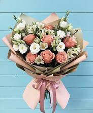 Букет цветов из:  Розы, Альстромерии и Лизиантусы в Круглолесском