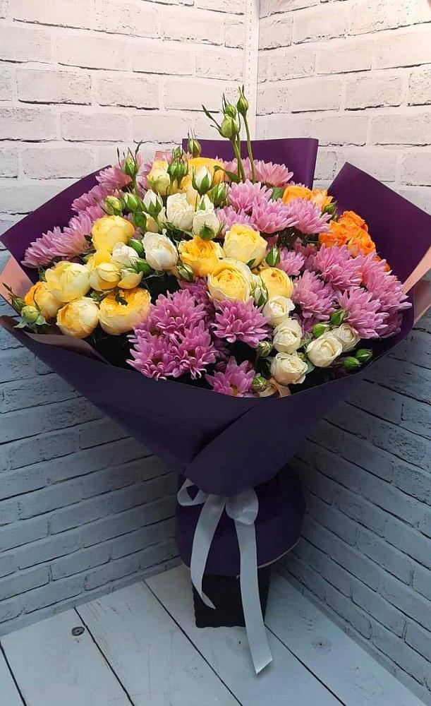 Букет цветов из: Хризантемы и Розы в Круглолесском