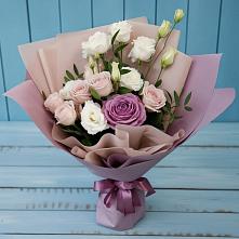Букет цветов из:  Розы и Лизиантусы в Круглолесском