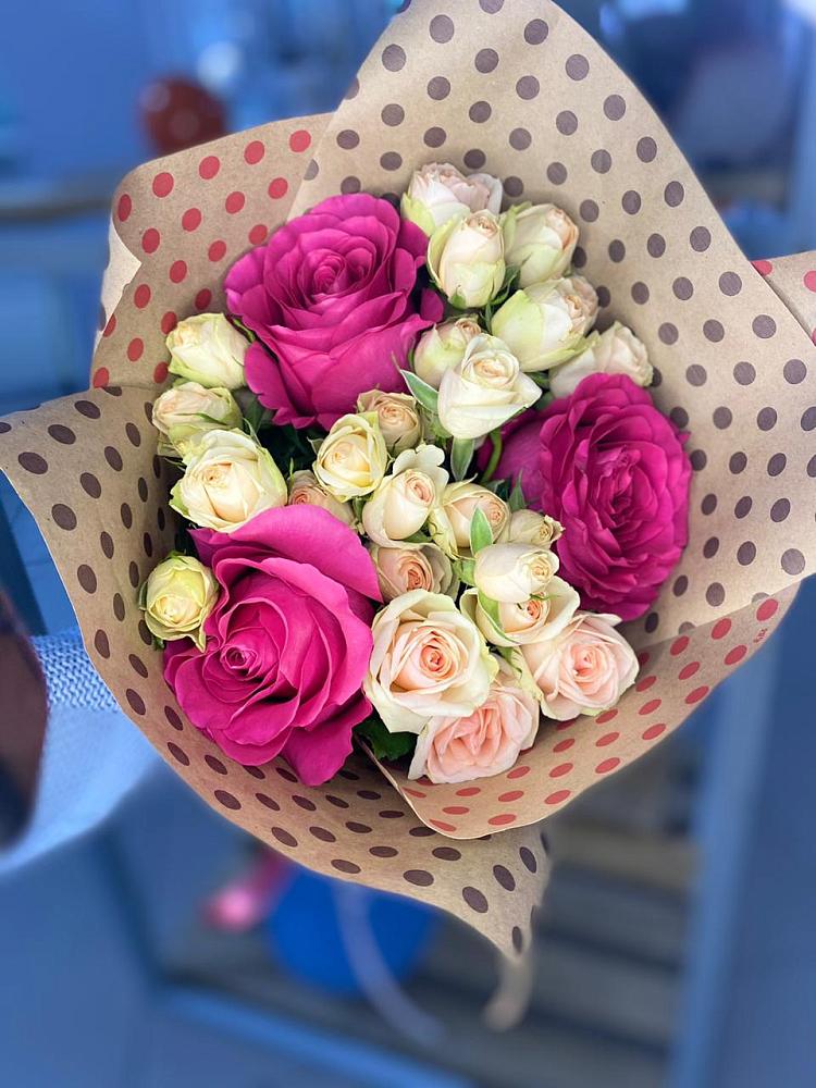 Букет цветов из: Розы в Круглолесском