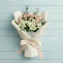 Букет цветов из:  Альстромерии #REPLACE_PRED# Круглолесском