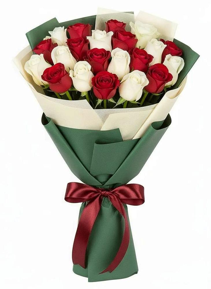 Букет Микс из красных и белых роз в Круглолесском