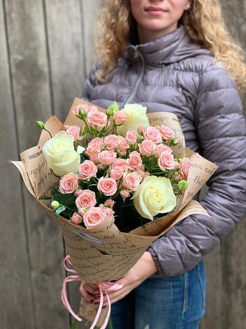 Букет цветов из: Розы в Круглолесском