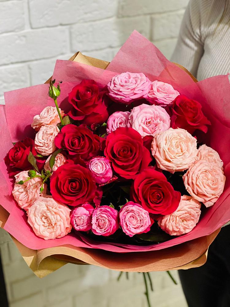 Букет цветов из: Розы в Круглолесском