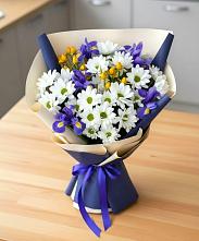 Букет цветов из:  Розы, Ирисы и Хризантемы #REPLACE_PRED# Круглолесском