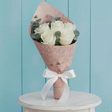 Букет цветов из:  Розы в Круглолесском