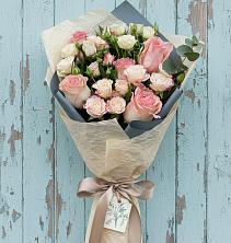 Букет цветов из:  Розы в Круглолесском