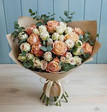 Букет цветов из:  Альстромерии и Розы в Круглолесском